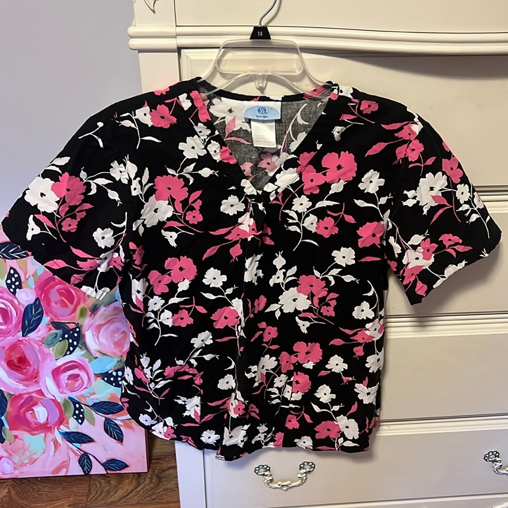 Scrub top!